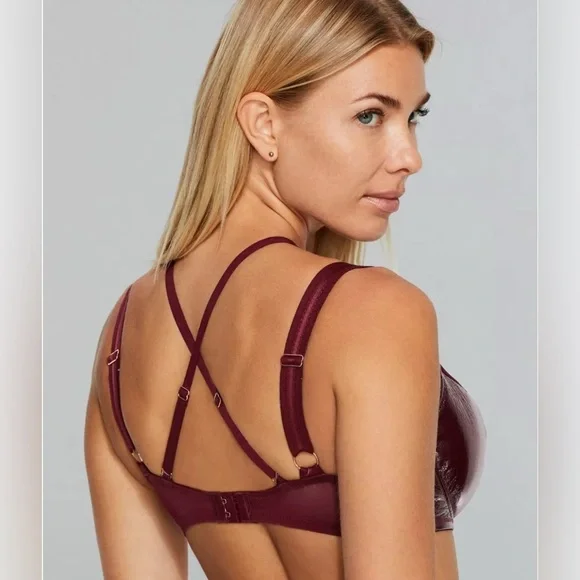 NWOT- Scantilly by Curvy Kate Faux Patent ‘Buckle Up’ Balconette Bra